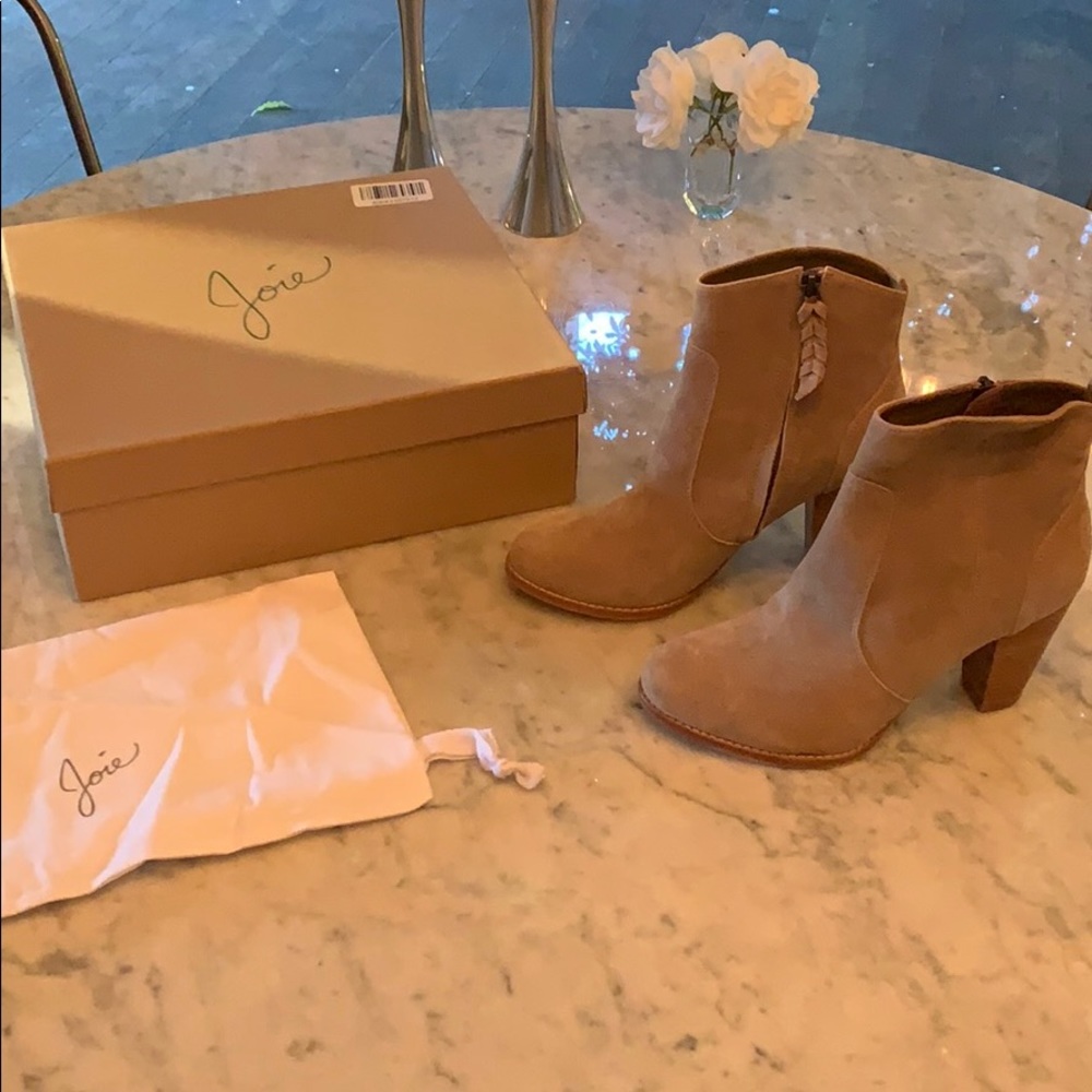 Joie booties